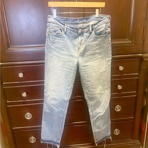 Old Navy Mid-Wash Boyfriend Jeans